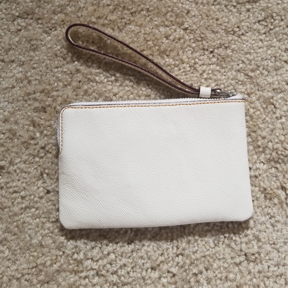 Coach disney mickey mouse leather wristlet - Picture 3 of 4